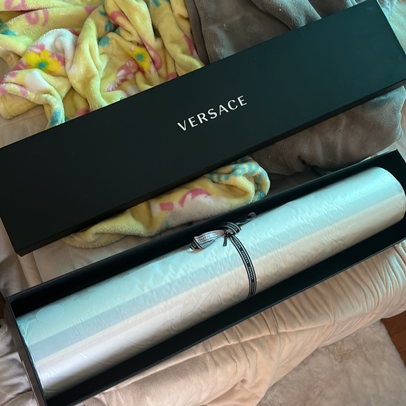VERSACE YOGA MAT - Picture 4 of 5